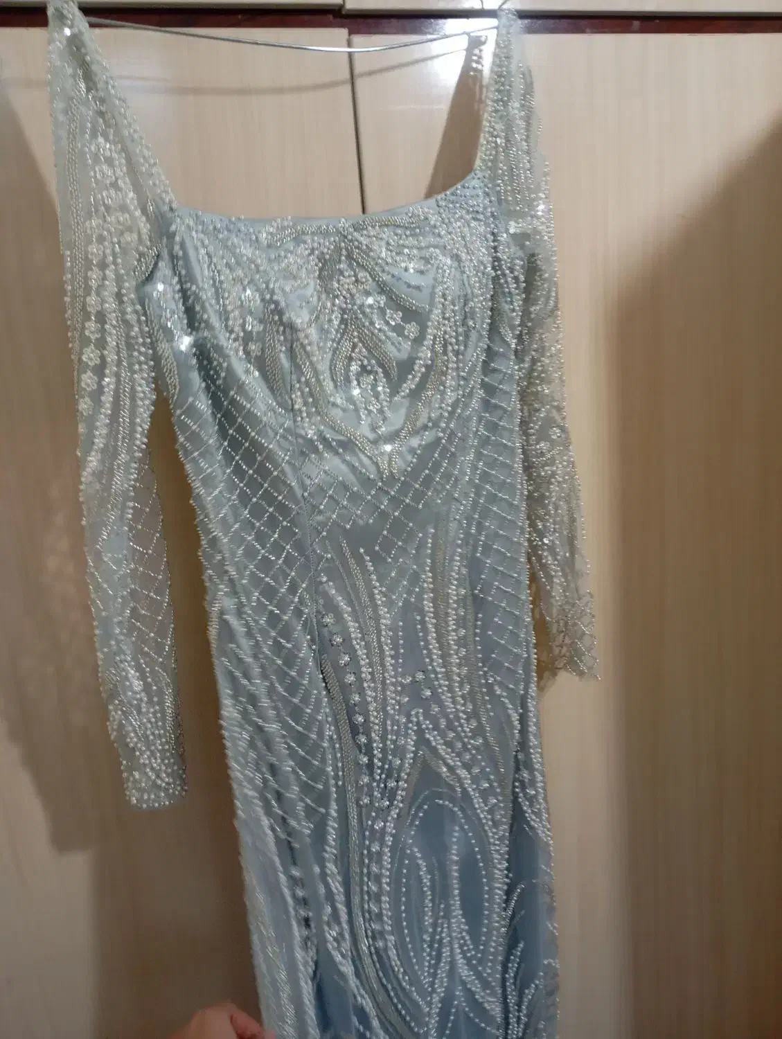 لباس مجلسی|لباس|مشهد, ابوذر|دیوار