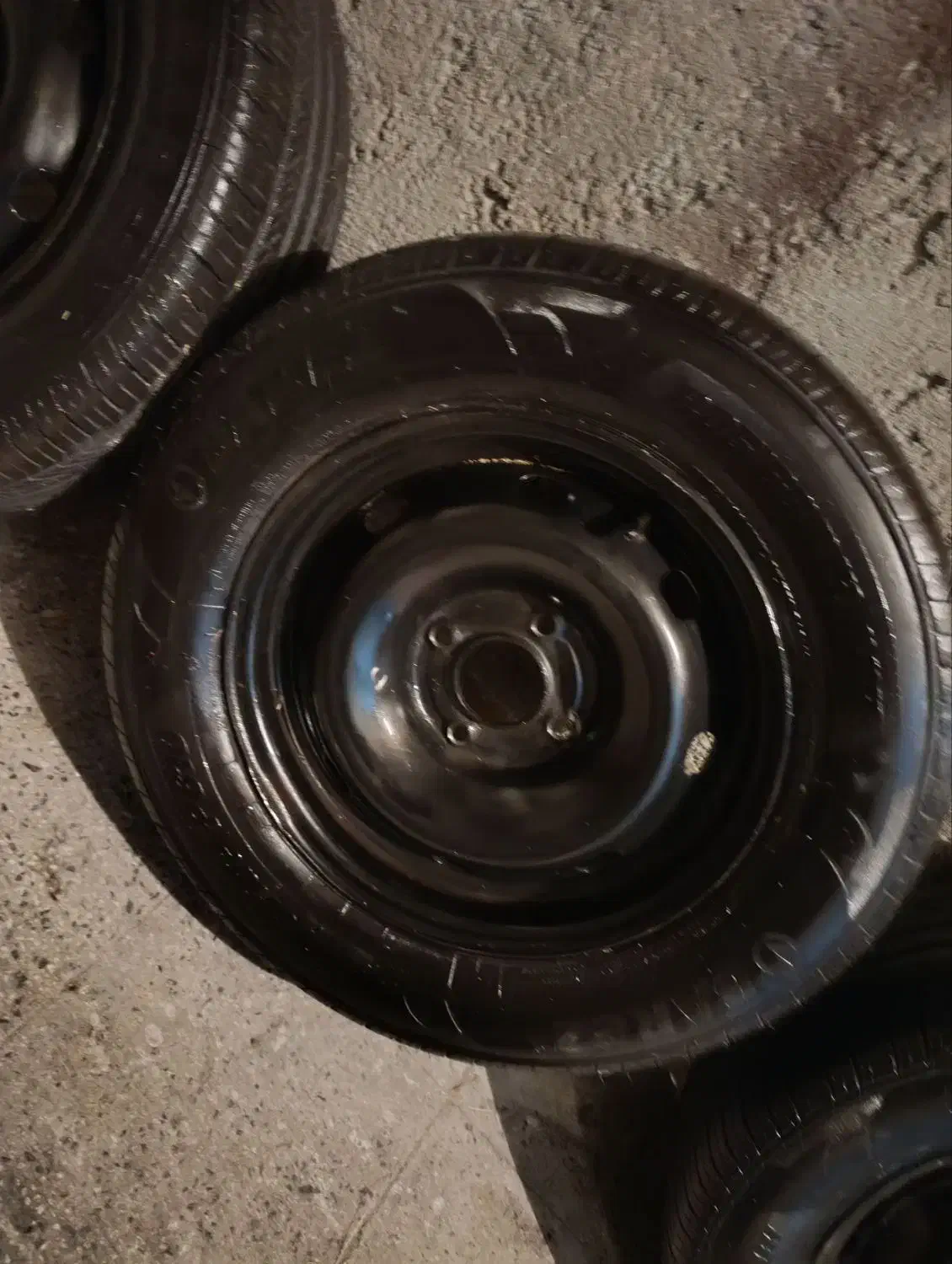 رینگ و لاستیک بارز ۲۰۵ ۱۴|قطعات یدکی و لوازم جانبی|تبریز, |دیوار