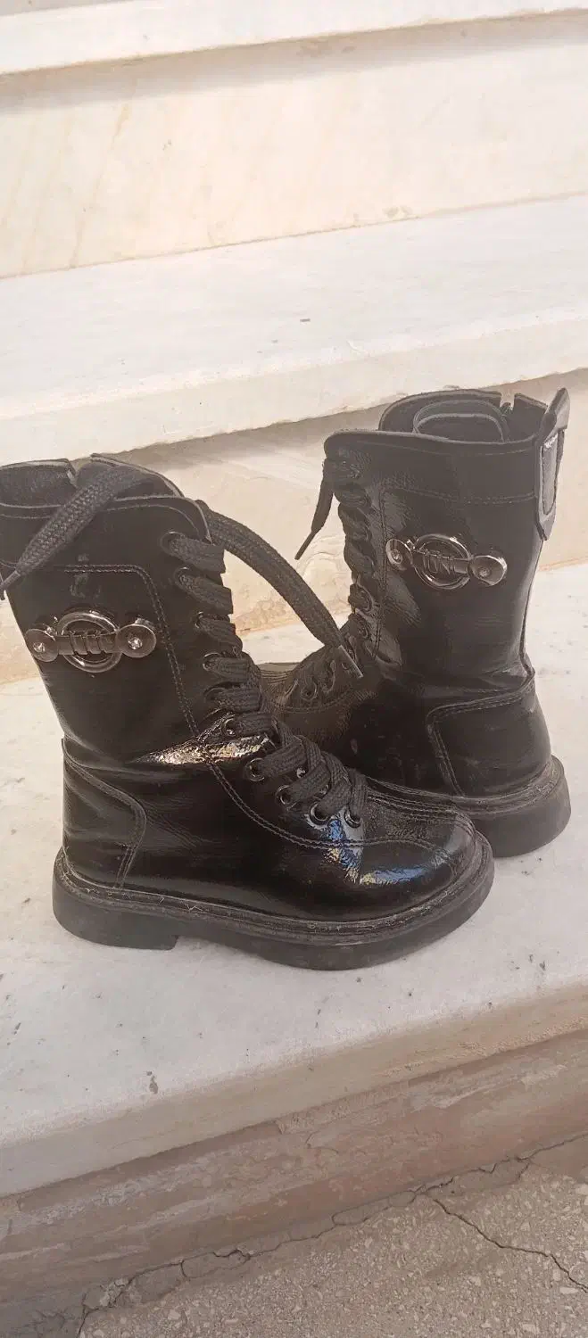 نیم بوت مشکی|کیف، کفش، کمربند|سبزوار, غرب نیروگاه|دیوار