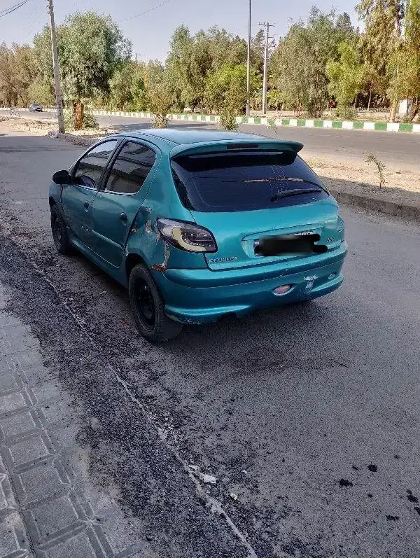 پژو ۲۰۶|خودرو سواری و وانت|زاهدان, |دیوار