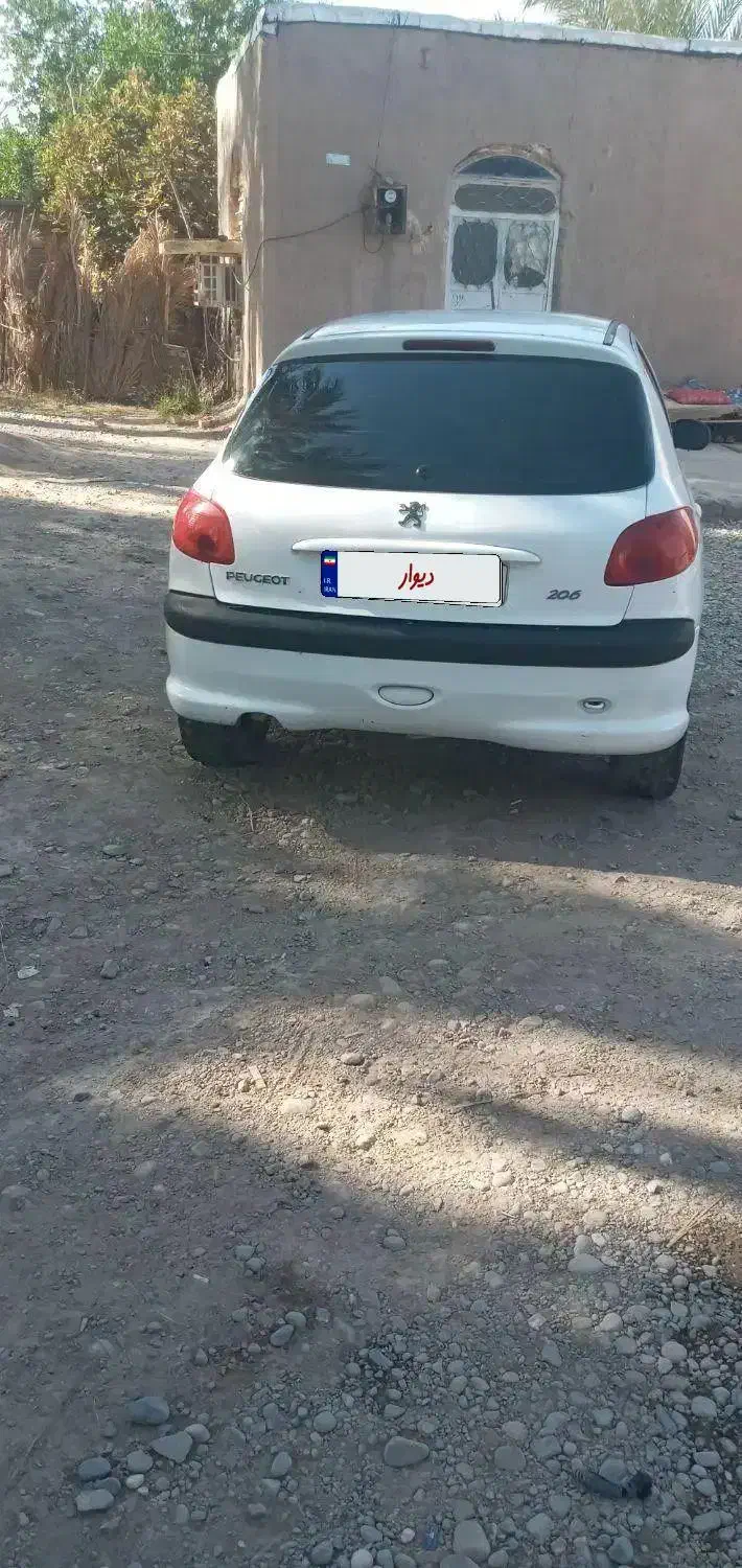 ۲۰۶مدل۸۵سفید در حد 95قابل معاوضه|خودرو سواری و وانت|جیرفت, |دیوار