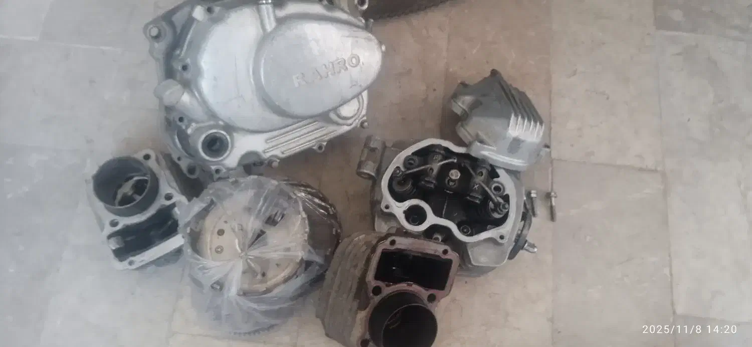 لوازم رهرو|قطعات یدکی و لوازم جانبی|قم, باغ کرباسی|دیوار