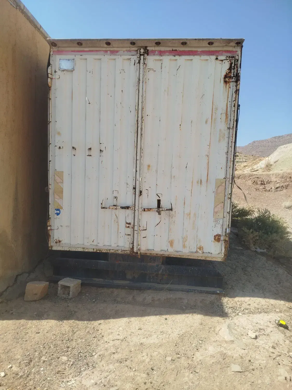 اطاق مسقف|ماشین‌آلات صنعتی|شیراز, شهرک امیر کبیر|دیوار