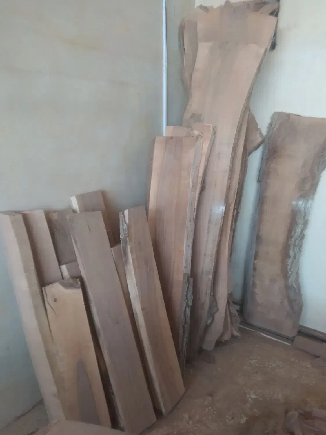 چوب گردو|مصالح و تجهیزات ساختمان|ملایر, |دیوار