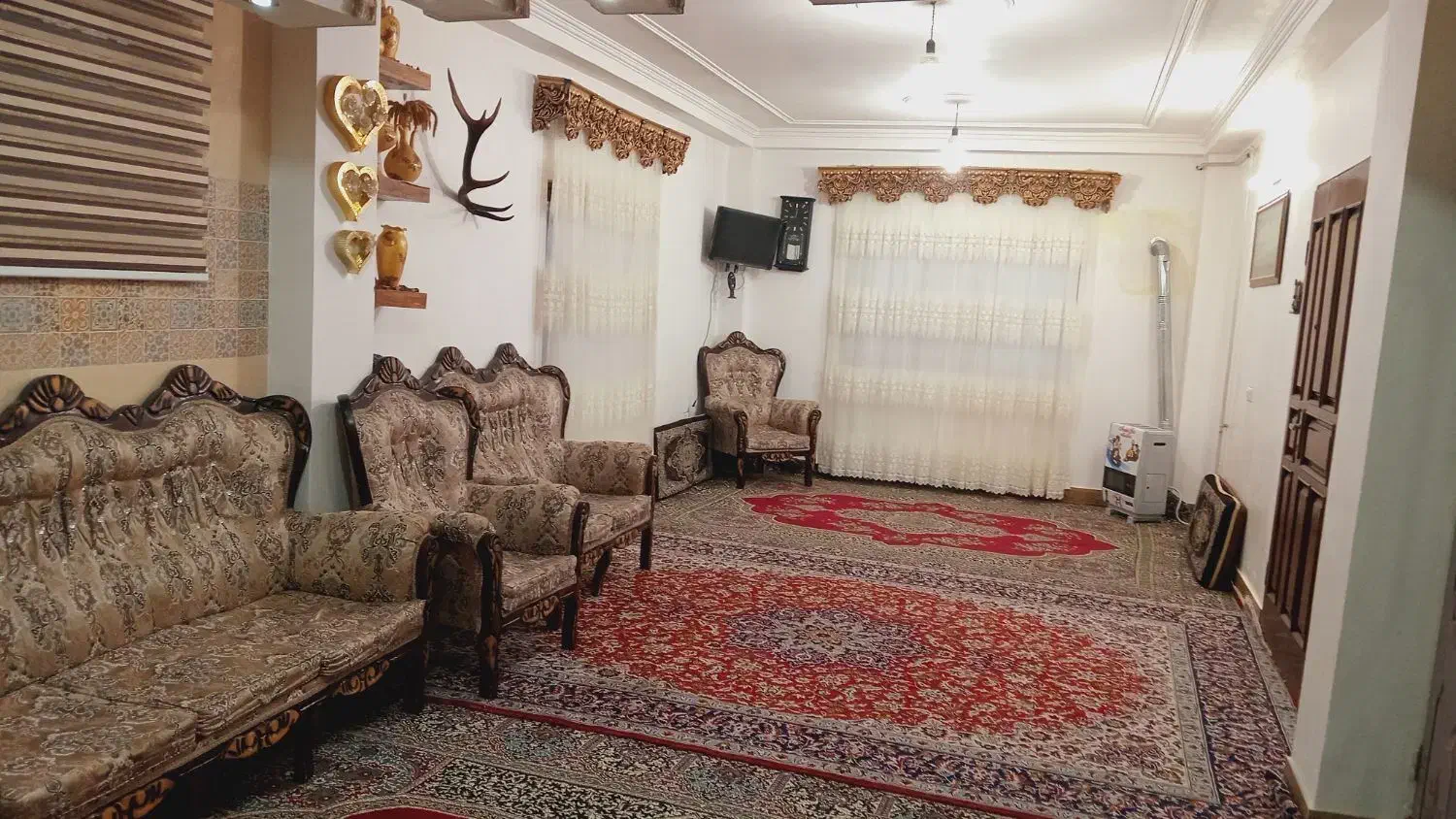 اجاره ویلا با ویوی جنگل کوه کیاسرروستاگردشگری چورت|اجارهٔ کوتاه‌مدت ویلا و باغ|کیاسر, |دیوار