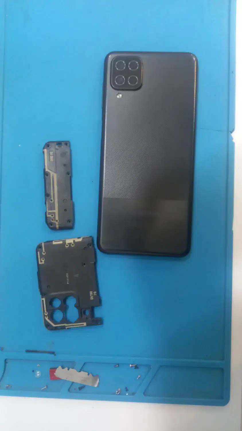 در پشت با شیلد a12|لوازم جانبی موبایل و تبلت|تهران, زنجان جنوبی|دیوار