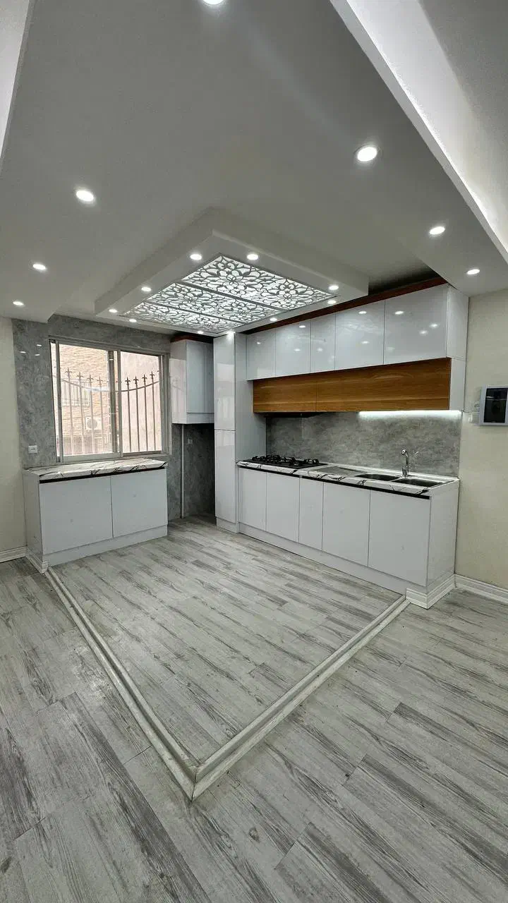 طبقه اول۹۵متری۲خوابه باپارکینگ بزرگ،مستقل|اجارهٔ آپارتمان|لنگرود, |دیوار