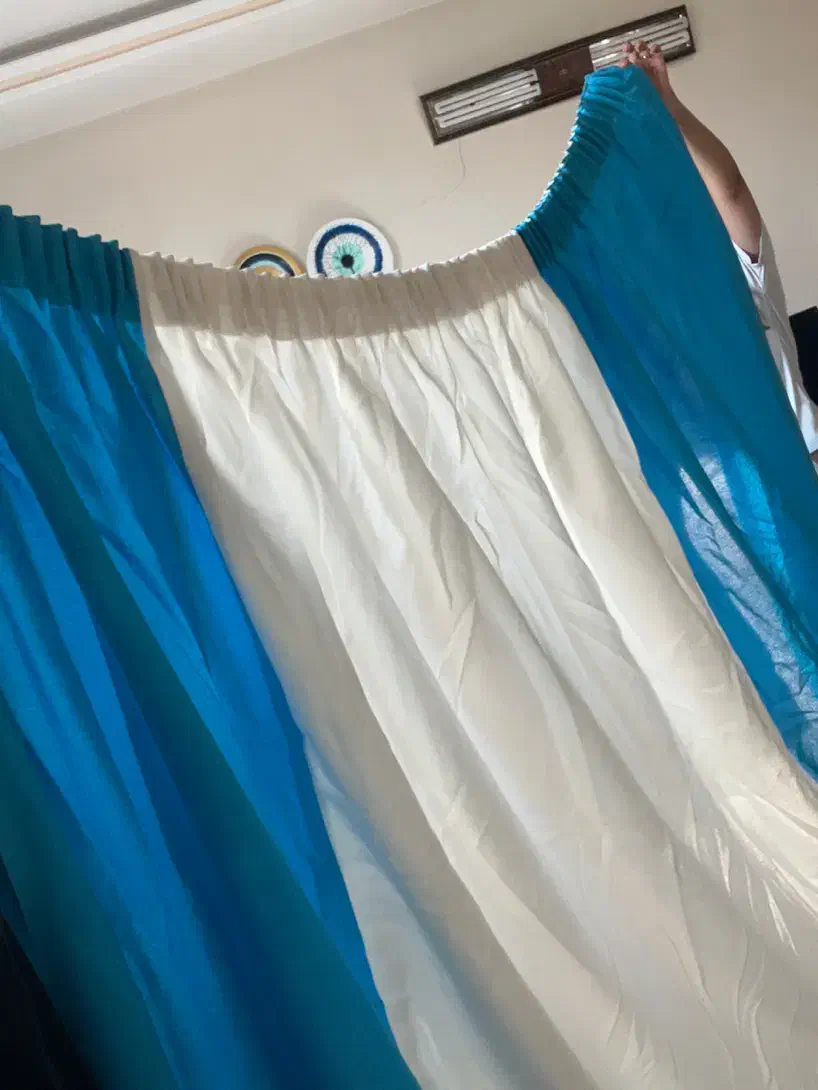 پرده ۱/۵متری دو رنگ سفید آبی|پرده، رانر، رومیزی|تهران, منیریه|دیوار