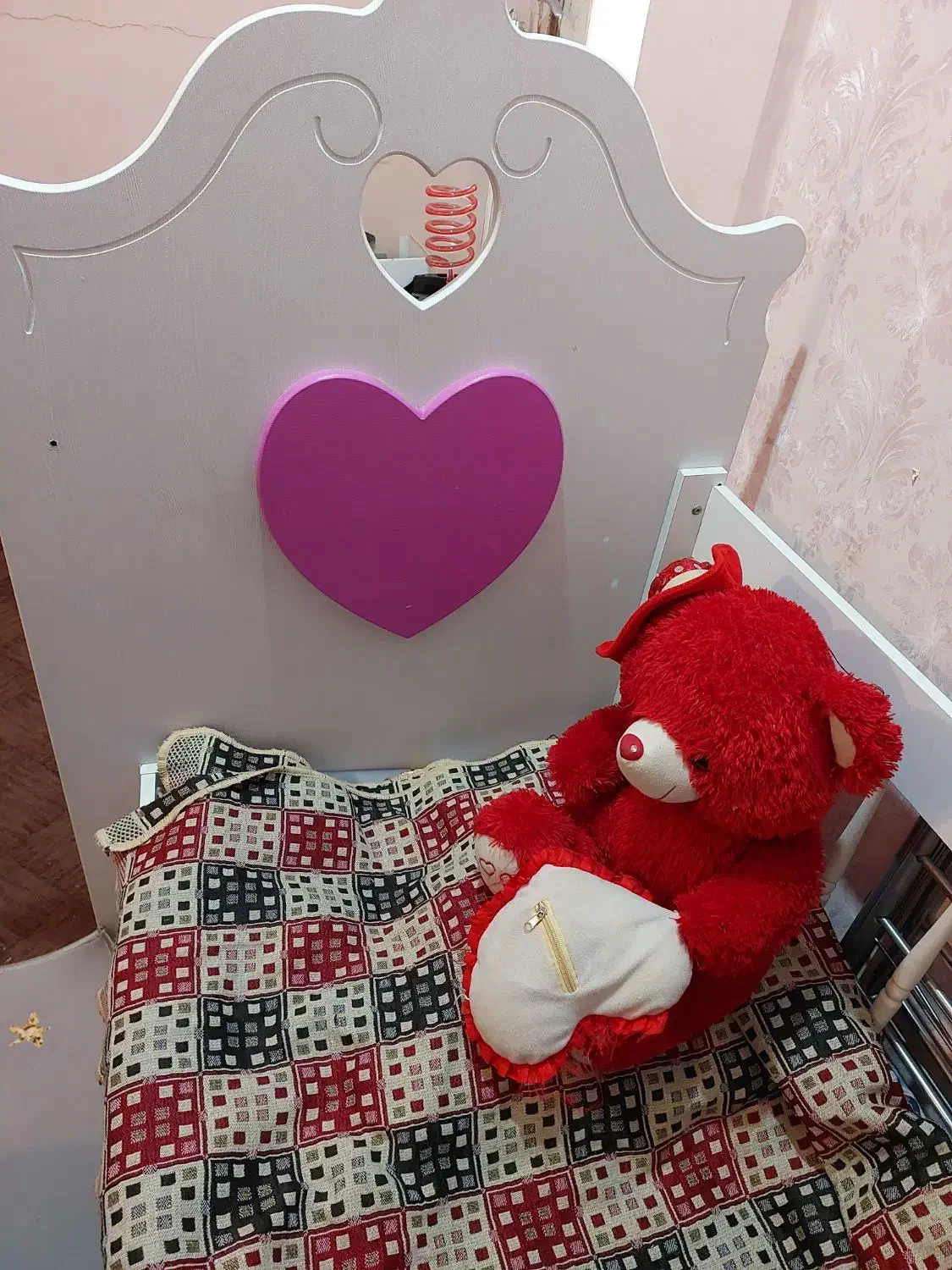 تخت کودک|اسباب و اثاث بچه|اهواز, گلستان|دیوار