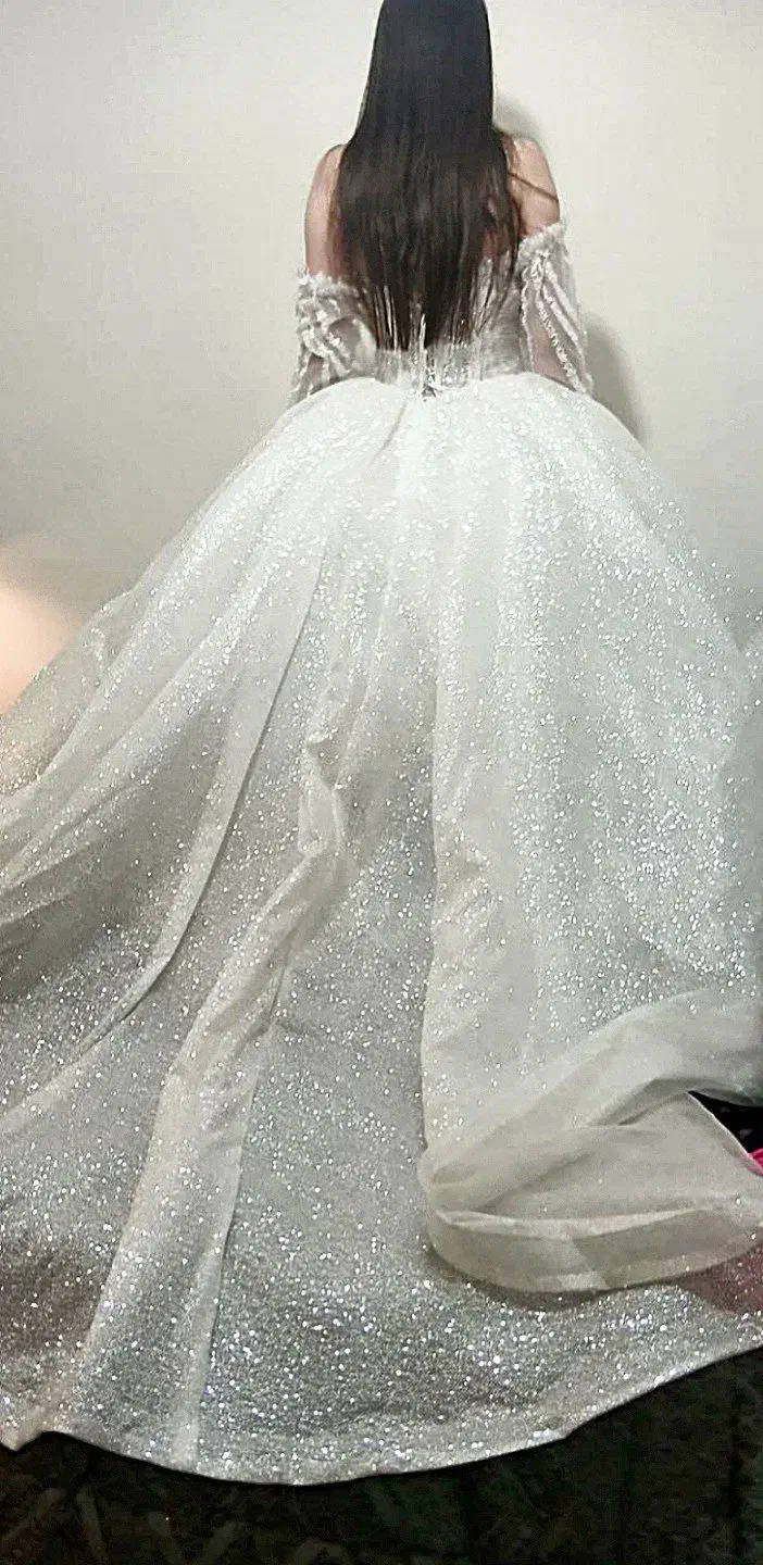 لباس عروس|لباس|باغستان, |دیوار