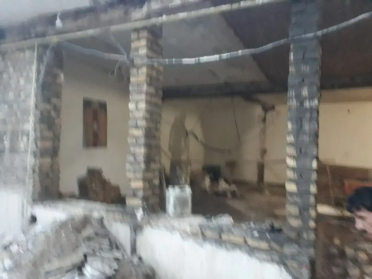 بنای کاشیکاری سرامیک سیمانکاری شیب بندی بلوک چینی|خدمات پیشه و مهارت|بندرعباس, |دیوار