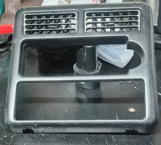 سپر 111 جلو پنجره قاب مانیتور تودری سورن مانیتور|قطعات یدکی و لوازم جانبی|بندرعباس, |دیوار