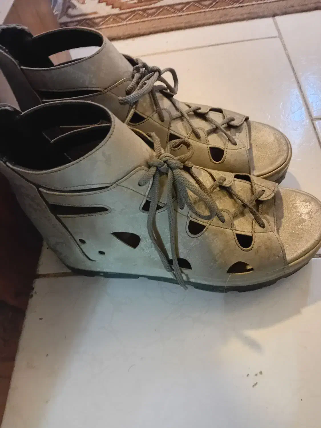 کفش راحتی|کیف، کفش، کمربند|نیشابور, فردوس شمالی|دیوار