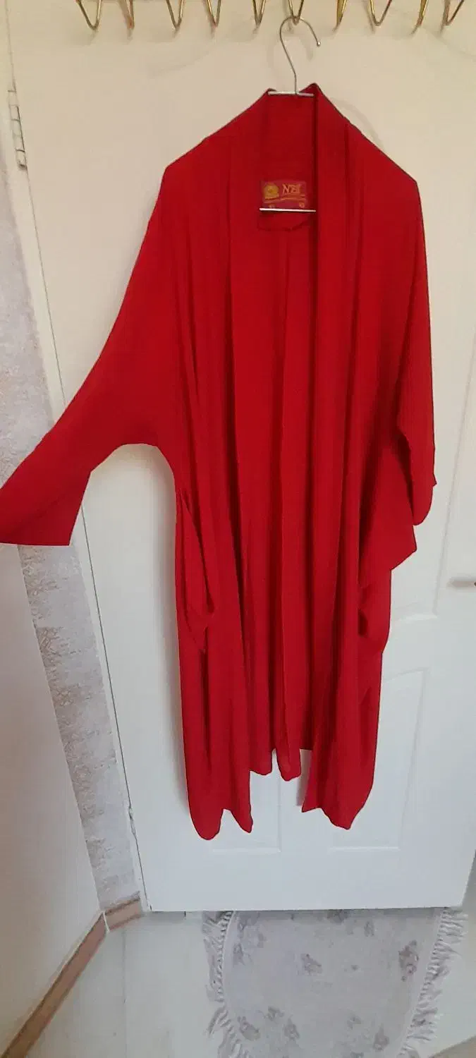 تعدادی لباس در حد نو،از سایز ۴۰ تا ۴۸ سایز میشن|لباس|کرج, مصباح|دیوار