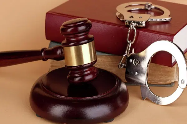 وکیل پرونده های کیفری|خدمات مالی، حقوقی و اداری|تهران, فلسطین (میدان انقلاب)|دیوار