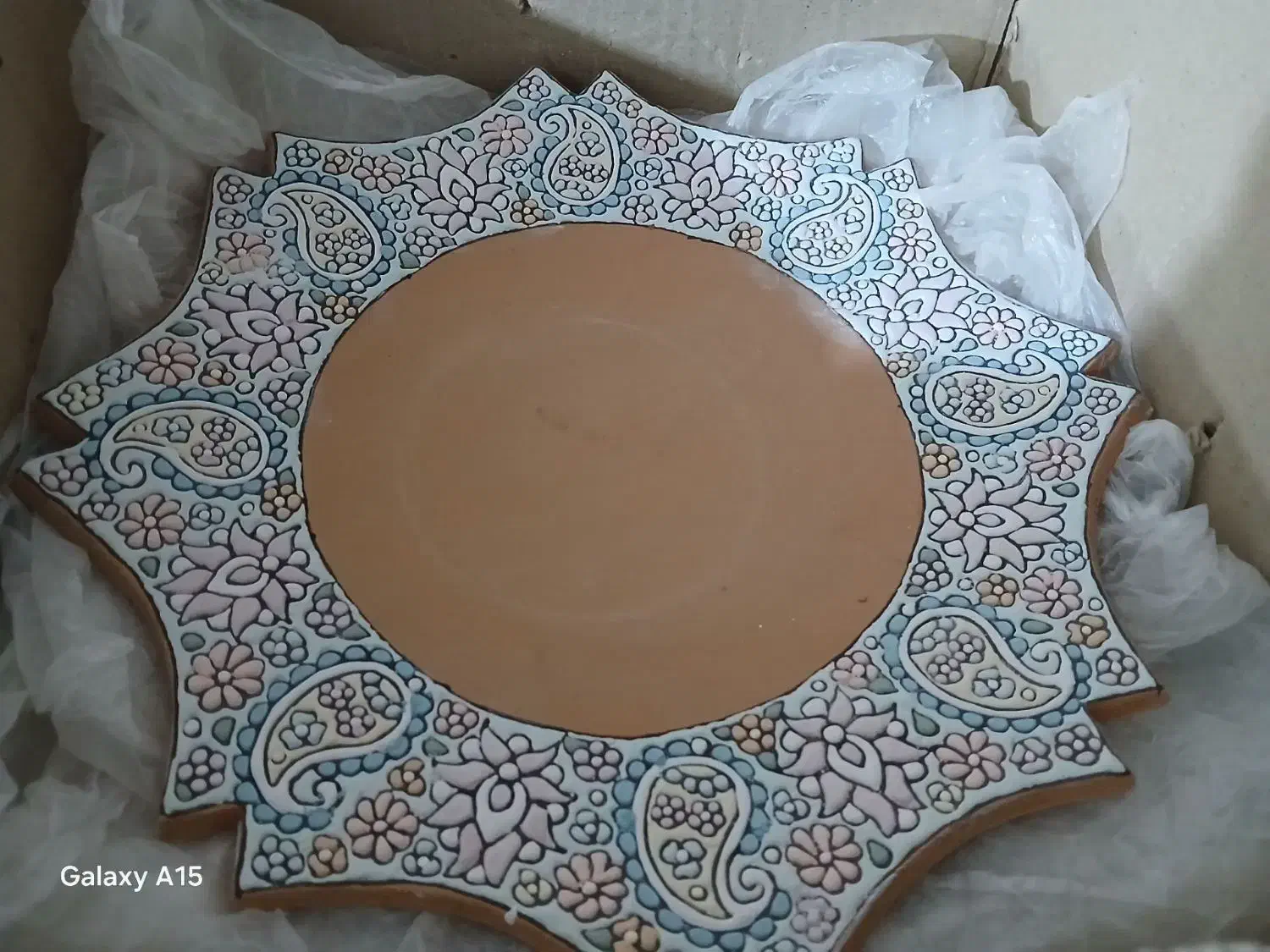 لعاب کاری|استخدام هنری و رسانه|لالجین, |دیوار