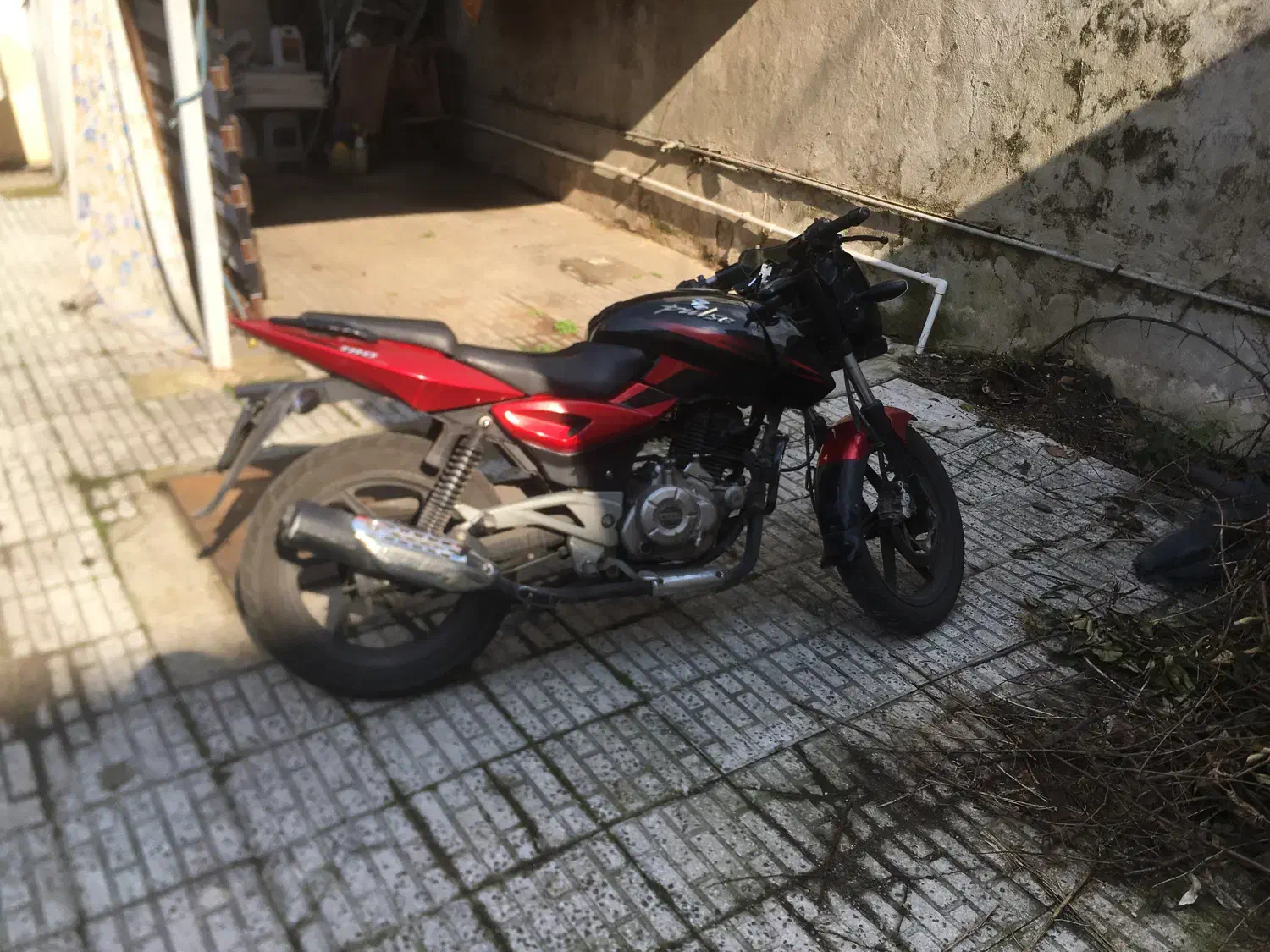 باجاج پالس ۱۸۰ مدل ۹۵ سلامت|موتورسیکلت|رشت, رشتیان|دیوار