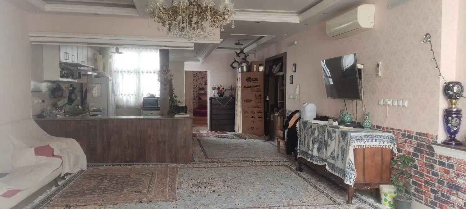 فروش یارهن کامل منزل تمیزودلبازدورشهر|فروش خانه و ویلا|قم, صدوق|دیوار