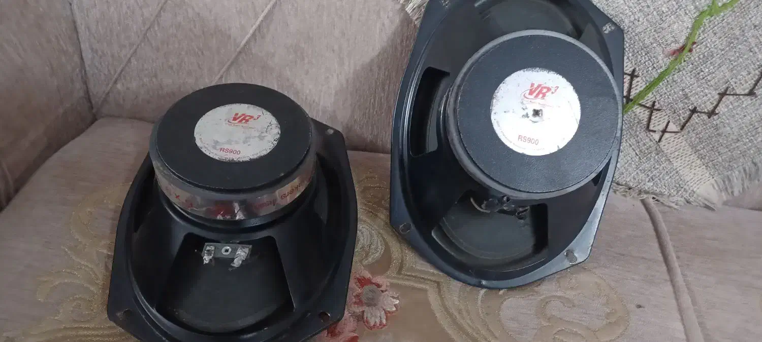 باند خربزه ای|صوتی و تصویری|گلبهار, شهر جدید گلبهار|دیوار