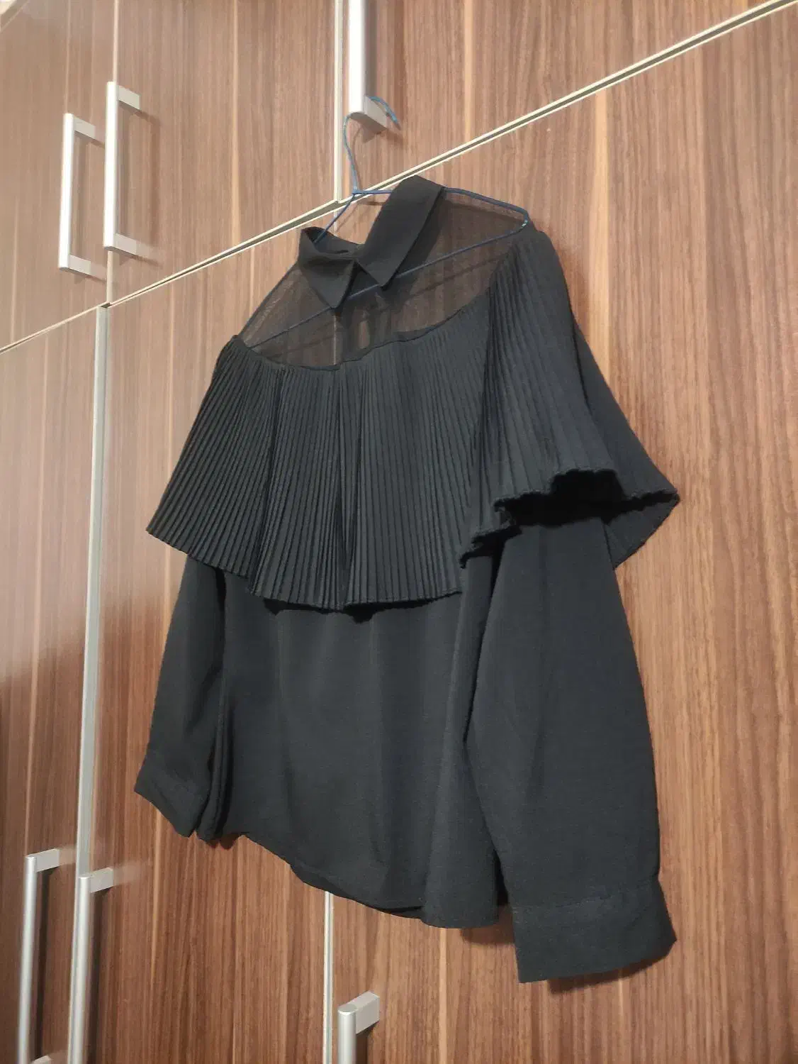 شومیز|لباس|رشت, دیلمان|دیوار