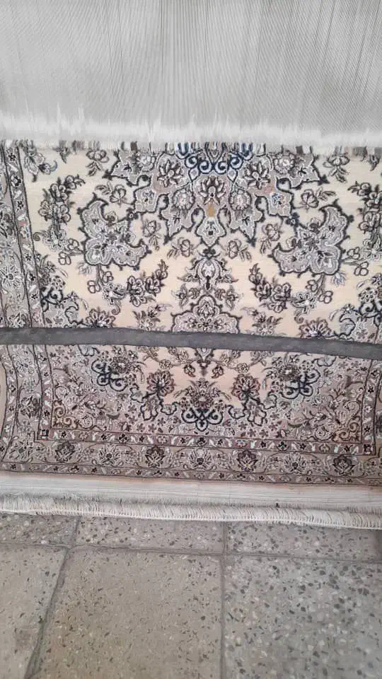 قالی دستبافت نائینی نیمه کاره یک در دومتر|فرش|فولادشهر, مسکن مهر فولادشهر|دیوار