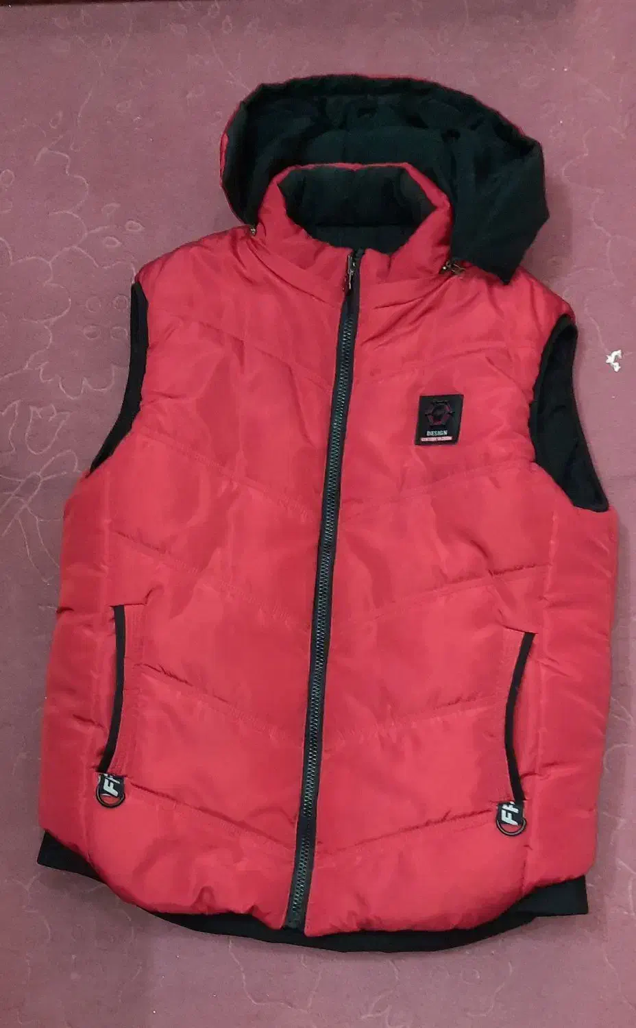 پافر وست اورجینال|لباس|صدرا-فارس, فاز ۱|دیوار