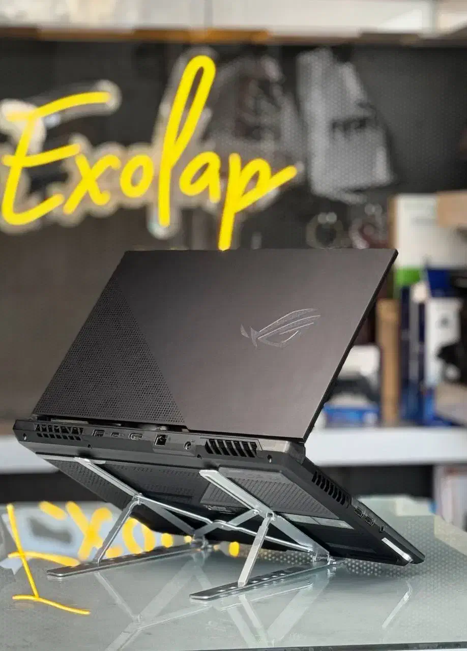 لپ تاپ Asus ROG Strix کیبورد مکانیکال صفحه 300هرتژ|رایانه همراه|یزد, |دیوار