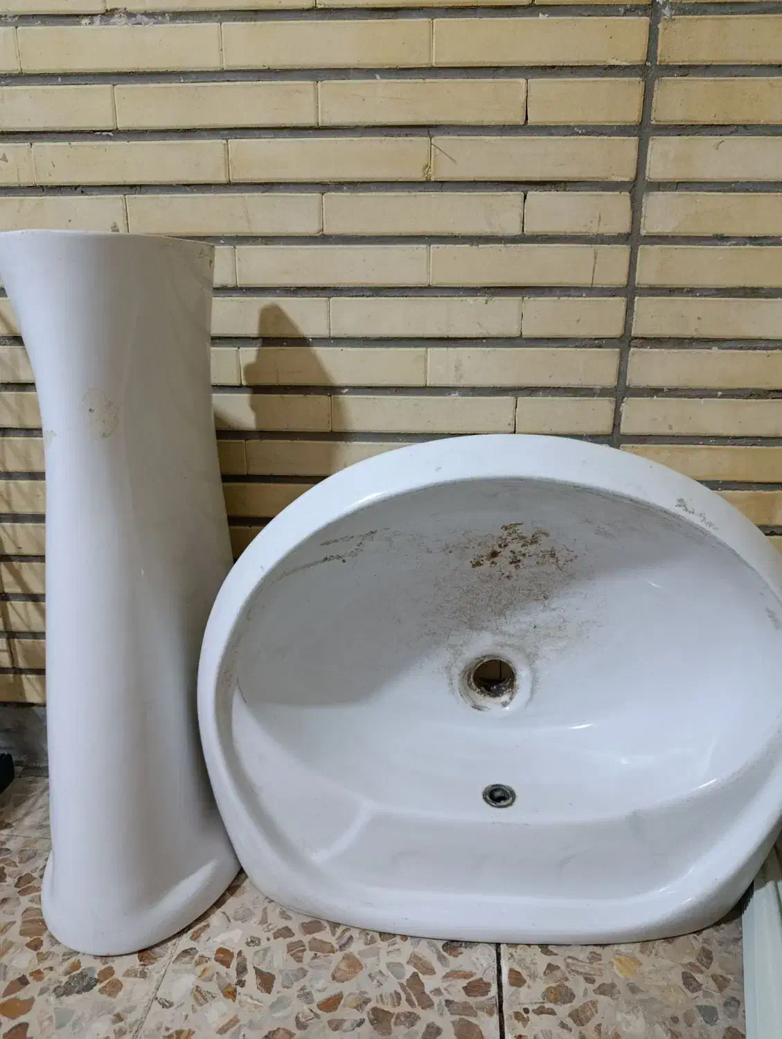 روشویی|لوازم سرویس بهداشتی|خمینیشهر, |دیوار