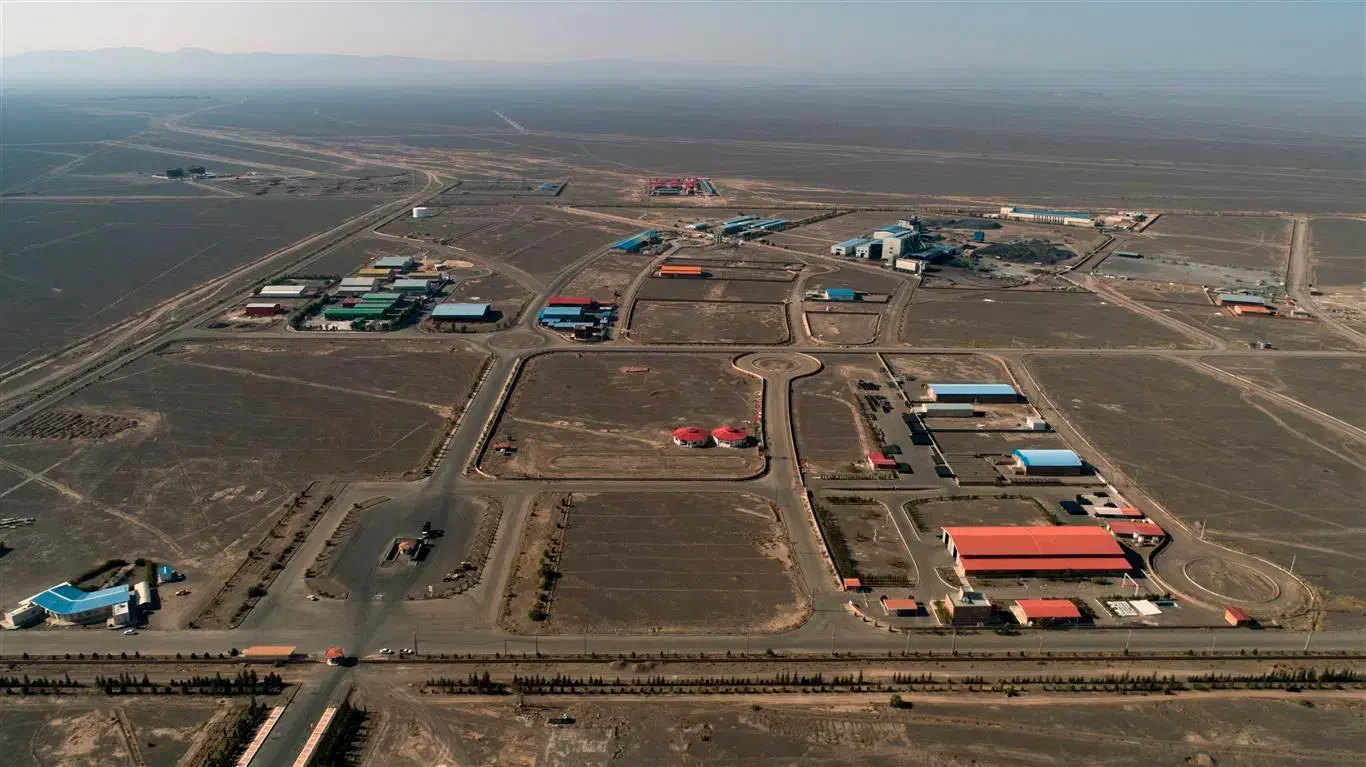 استخدام کارگر ساده دائم با بیمه|استخدام معماری، عمران و ساختمانی|رفسنجان, |دیوار