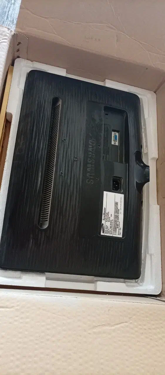 مانیتور سامسونگ|قطعات و لوازم جانبی رایانه|ملایر, |دیوار