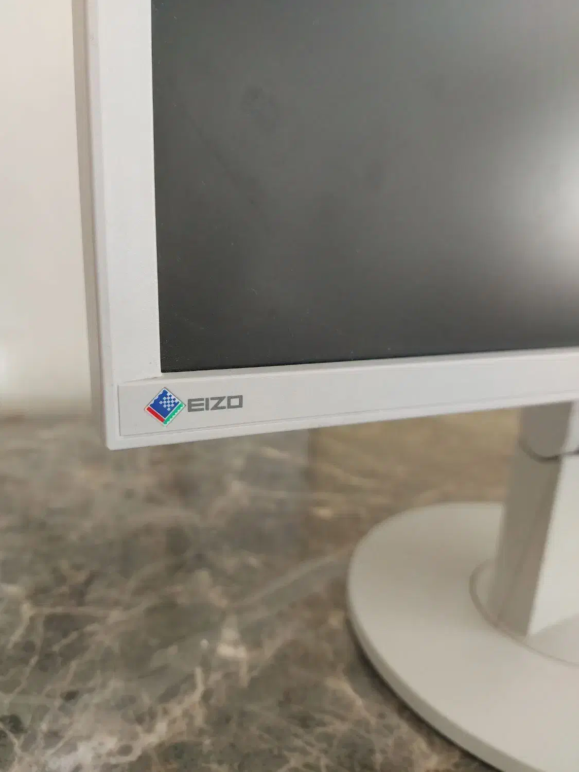 مانیتور 22 اینچ استوک EIZO مدل EV2216W|قطعات و لوازم جانبی رایانه|سنندج, |دیوار