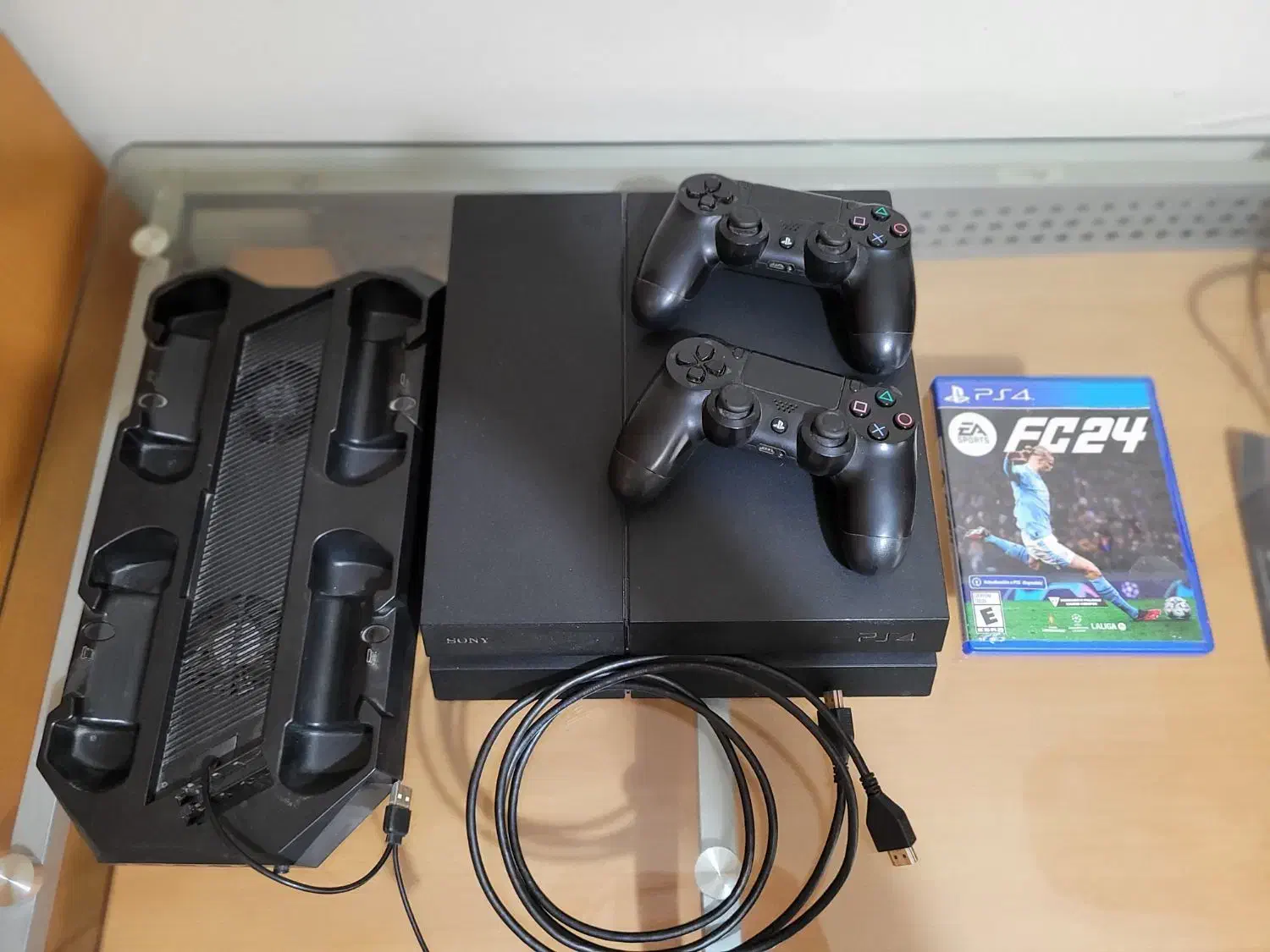 دستگاه ps4 1tr با دیسک fc24|کنسول، بازی ویدئویی و آنلاین|تهران, مهران|دیوار
