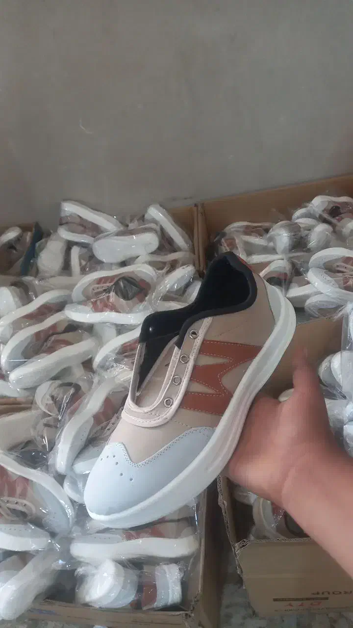 تولیدی کفش سالامون|کیف، کفش، کمربند|تبریز, |دیوار