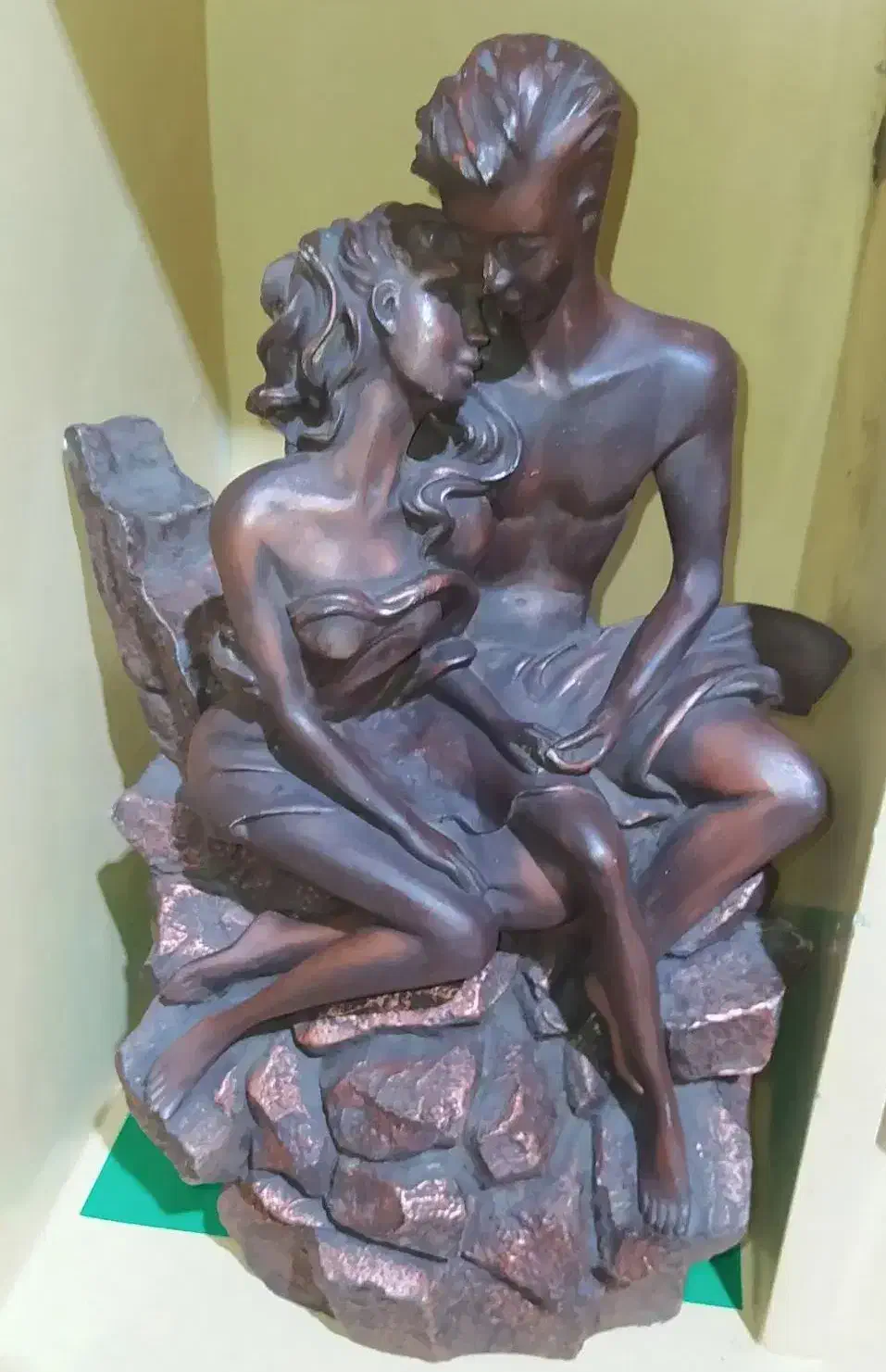 مجسمه با رنگ آمیزی شده|مجسمه، تندیس، ماکت|تبریز, |دیوار