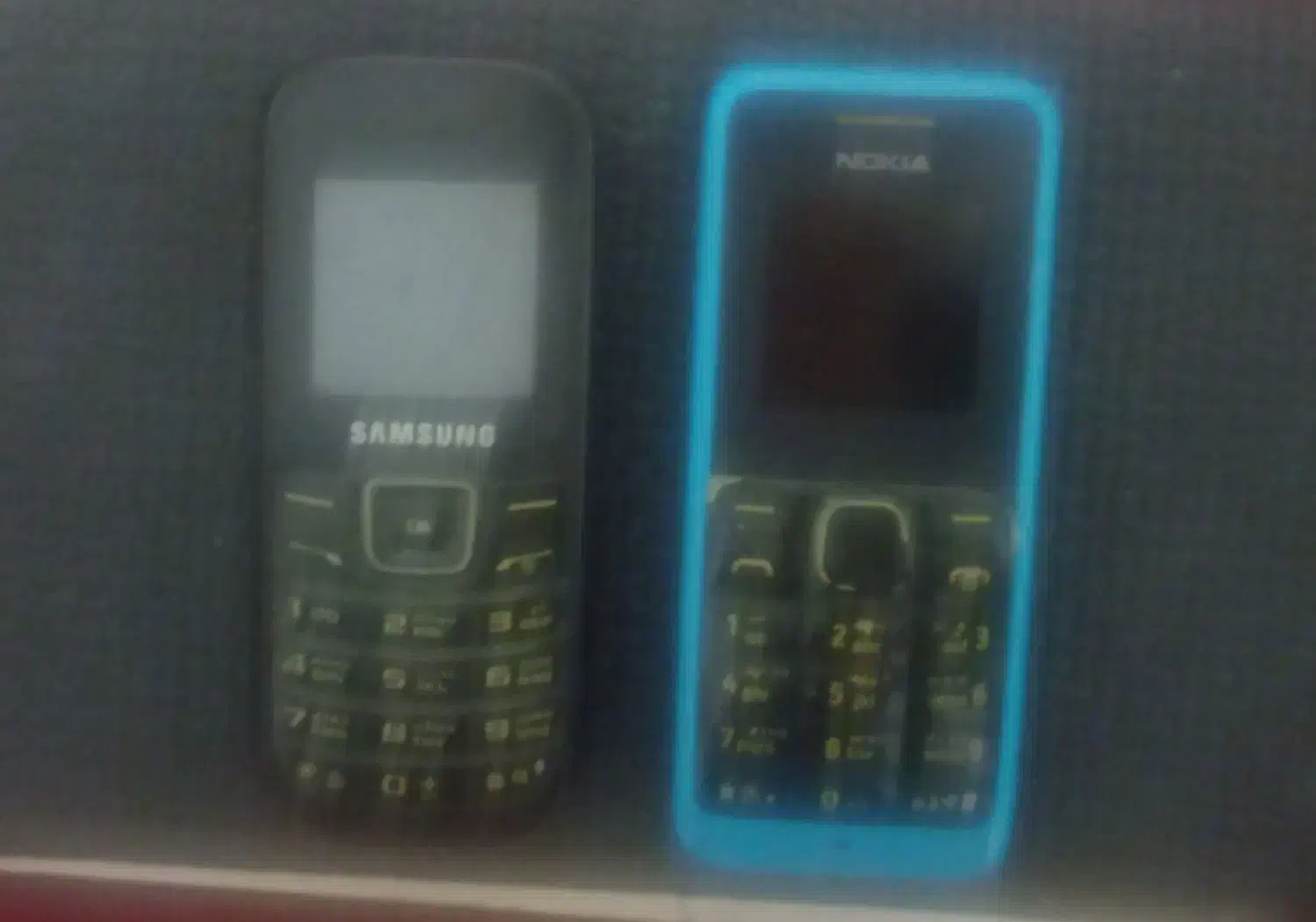 گوشی ساده|موبایل|آباده, |دیوار