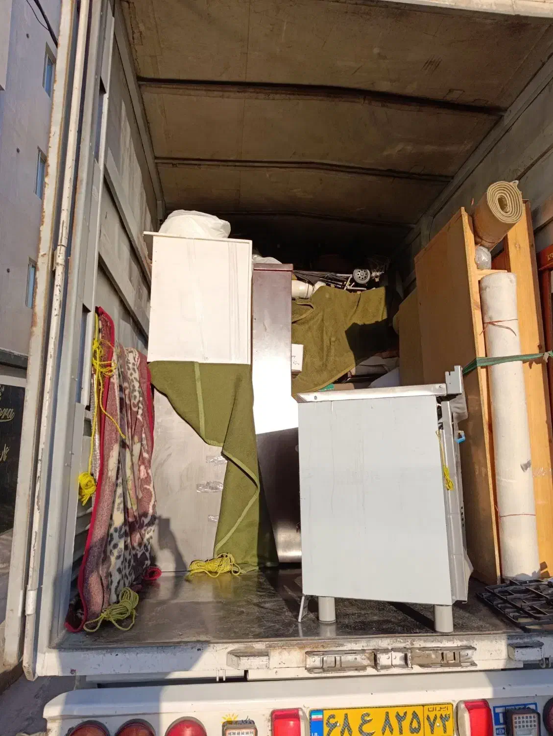 کارگراساس منزل آتیه بارصدرا.شیراز باربری اساس منزل|خدمات حمل و نقل|صدرا-فارس, فاز ۱|دیوار