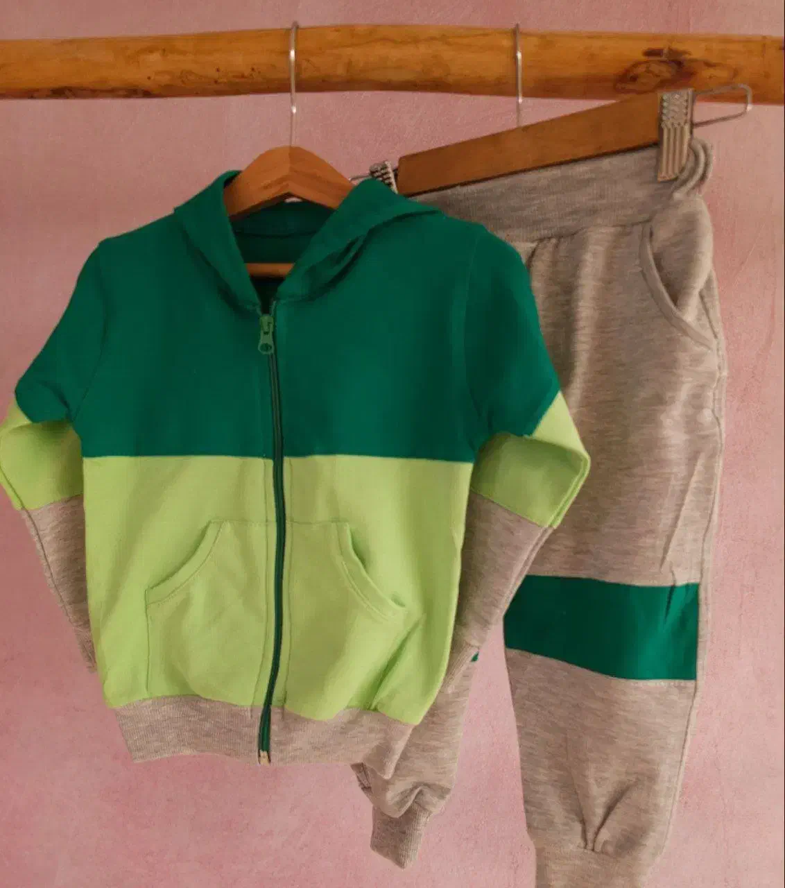 لباس نوزادی و بچه‌گانه|کفش و لباس بچه|فیروزآباد (فارس), |دیوار