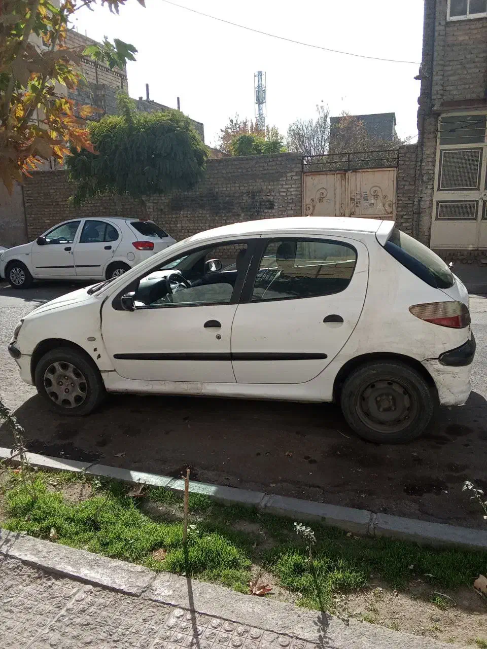 پژو 206سفید|خودرو سواری و وانت|مشهد, فدک|دیوار
