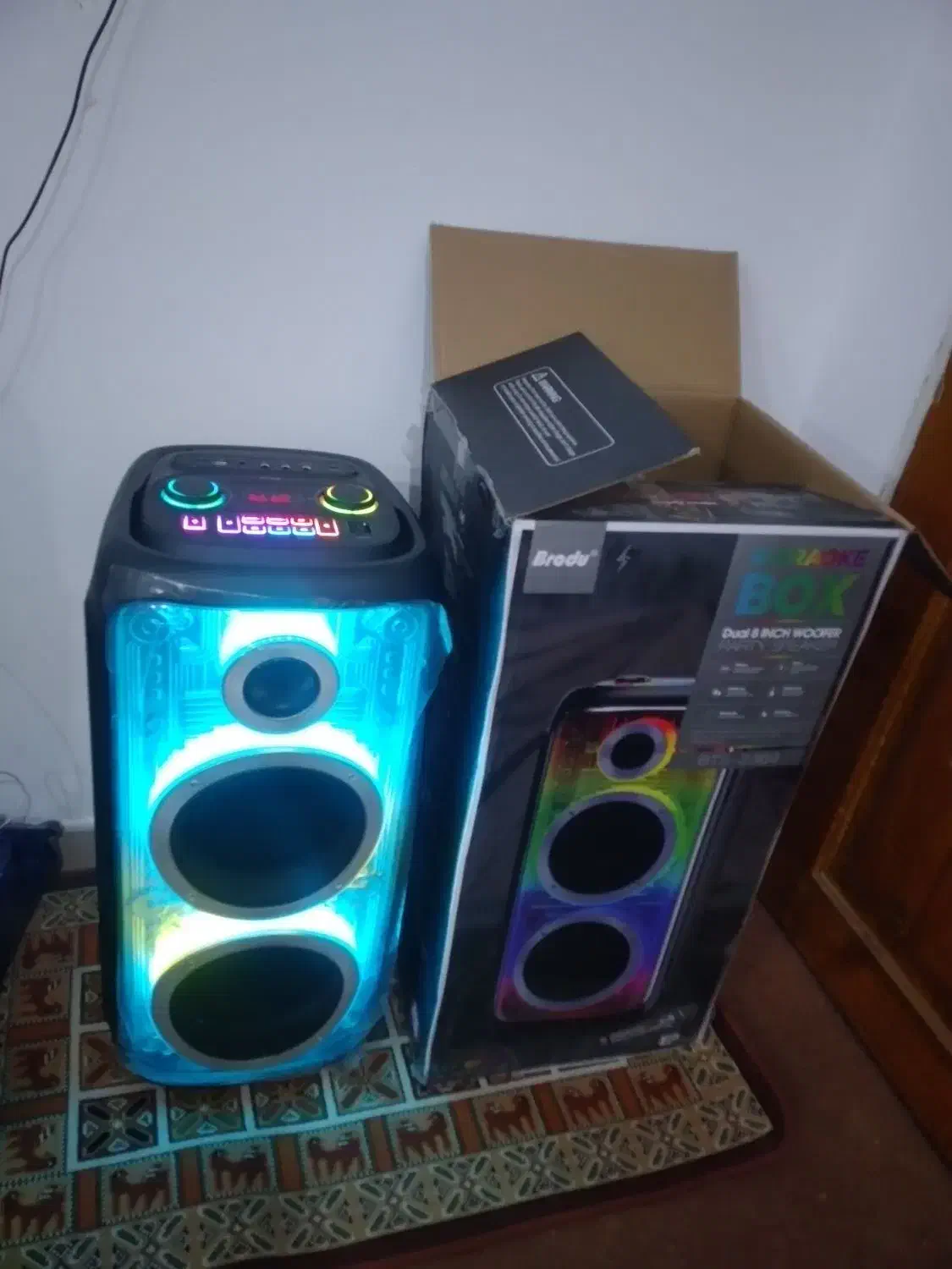 اسپیکر پارتی باکس ۸ اینچ|پخشکننده همراه|کرمان, |دیوار