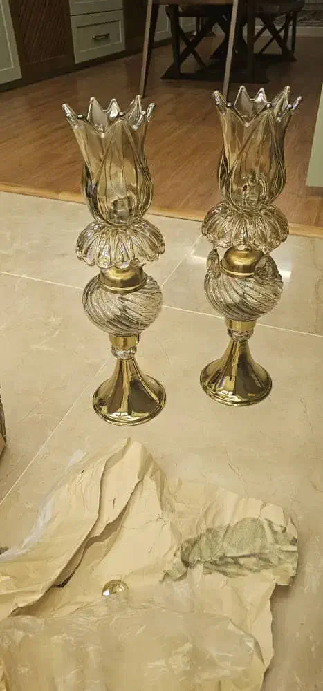 یک جفت شمدانی|لوستر و چراغ آویز|قم, تولید دارو و یخچال|دیوار