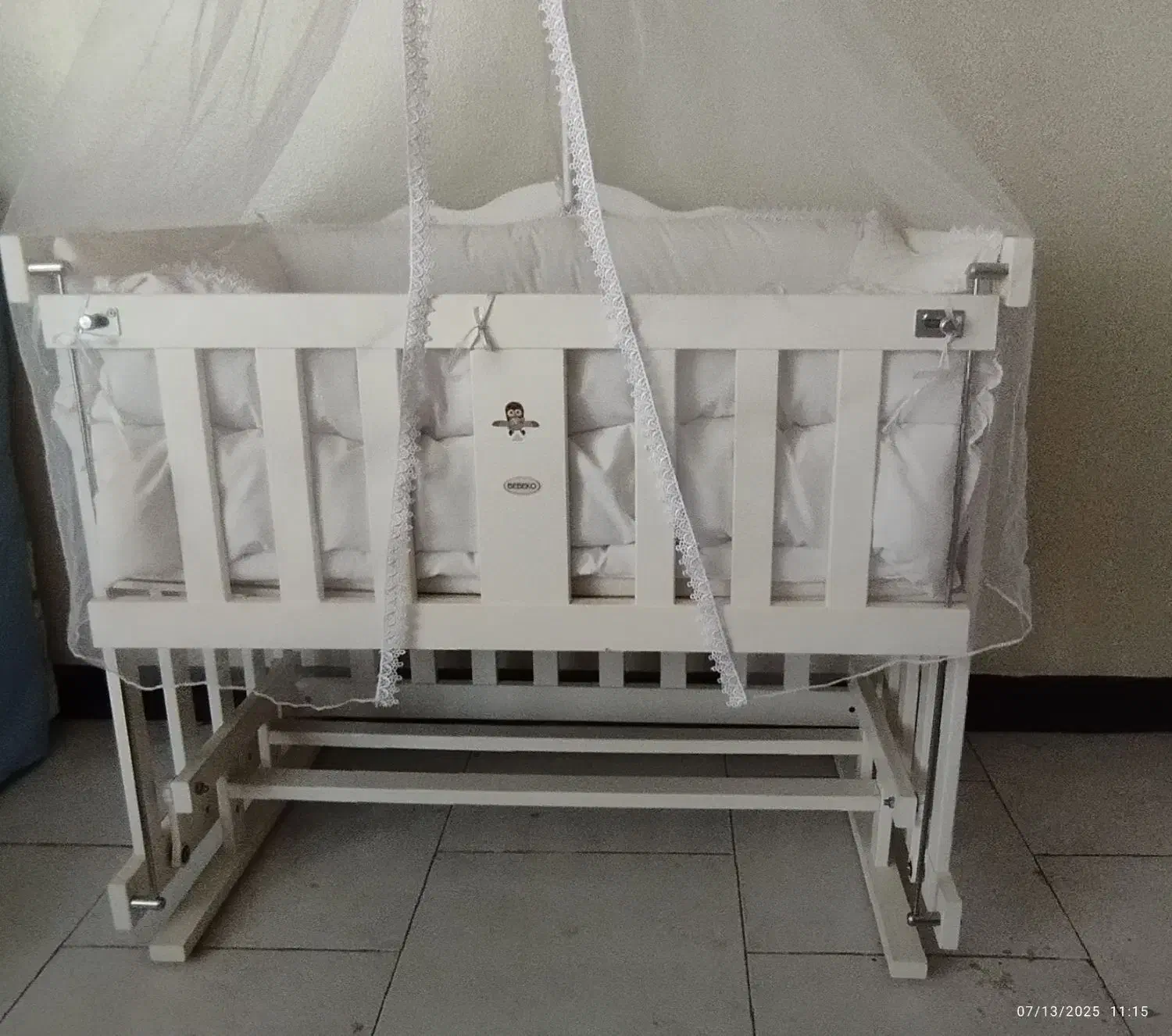 گهواره نو|تخت و سرویس خواب|شاهینشهر, مسکن مهر|دیوار