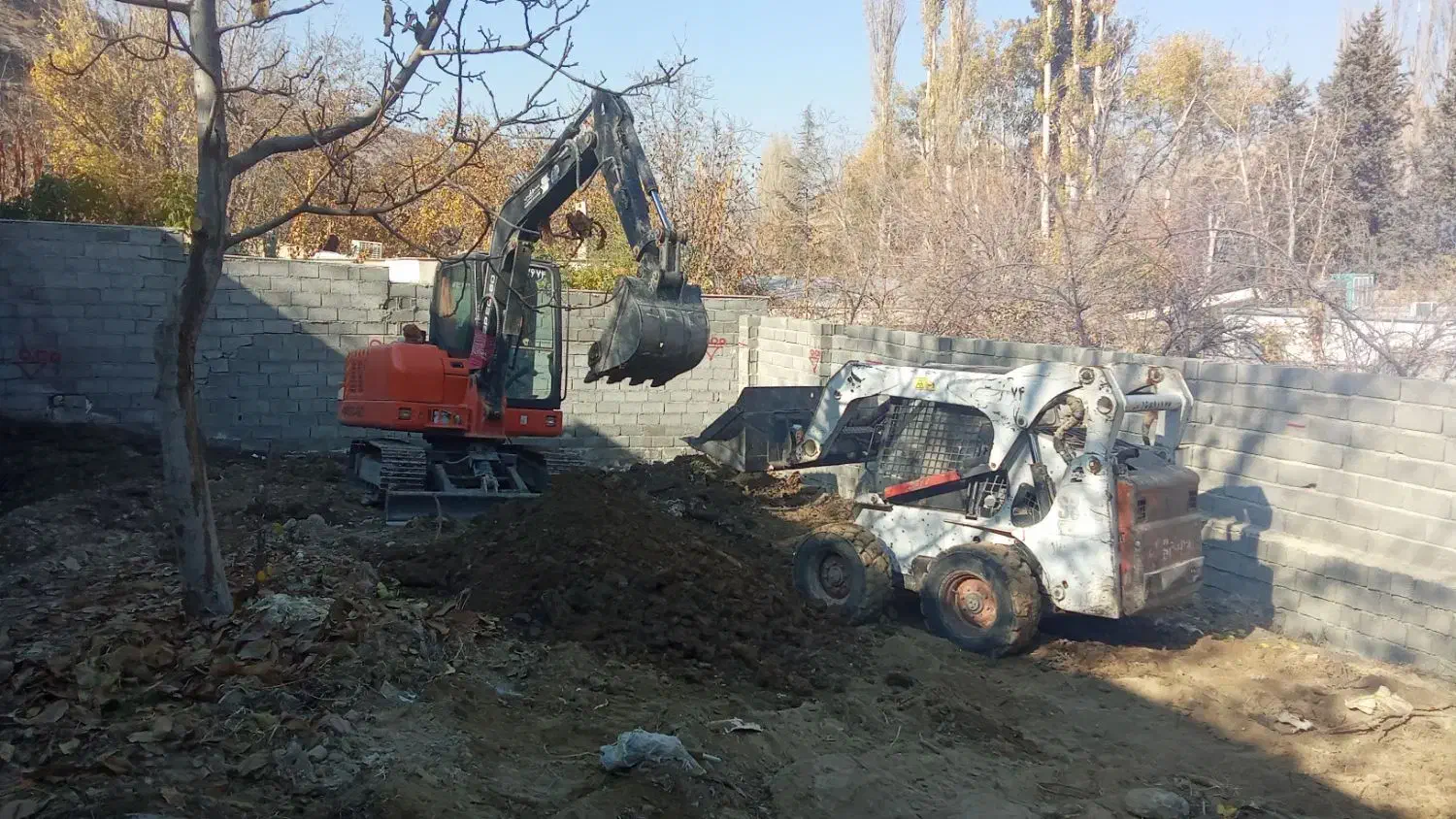 بابکت بیل ومینی بیل خاور حمل نخاله کندن استخر|خدمات حمل و نقل|کرج, شهرک پردیسان|دیوار