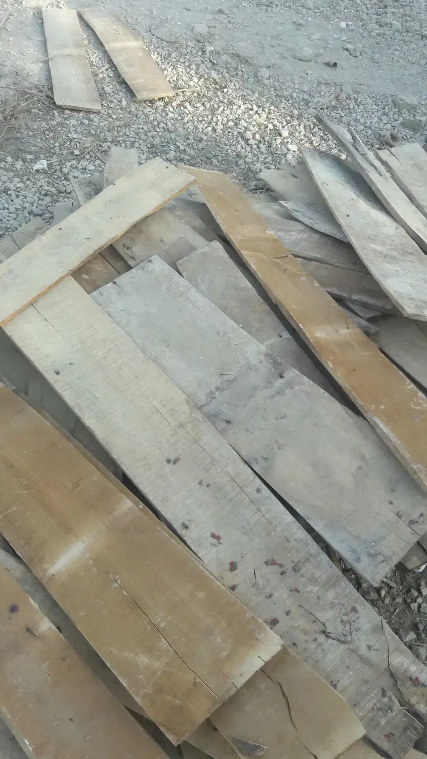 تخته مخصوص برا ی سقفی تاق مخصوص کول به چوبی|مصالح و تجهیزات ساختمان|فامنین, |دیوار