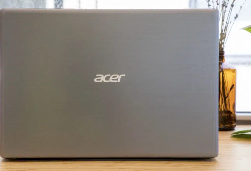 لپ‌ تاپ ایسر در حد نو دارای گرافیک مستقل|رایانه همراه|اصفهان, حسین‌آباد|دیوار