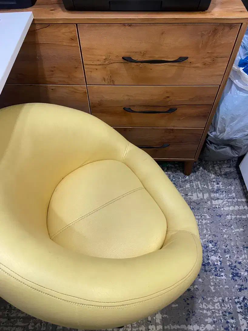 صندلی کپ|صندلی و نیمکت|قرچک, میرزائی جنوبی|دیوار