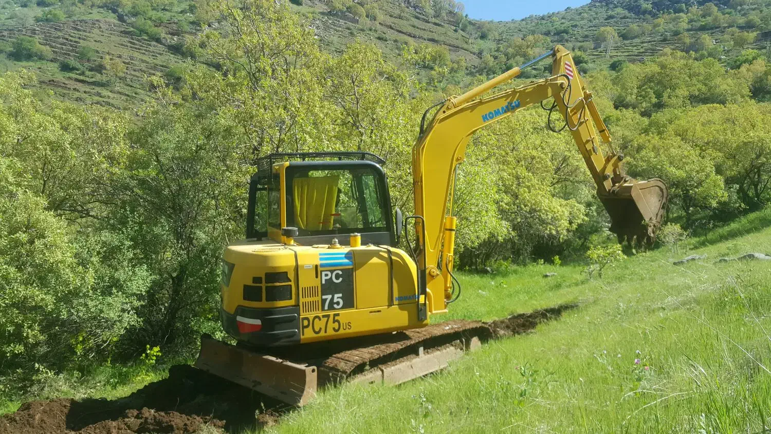 فروش مینی بیل دلتا ۶۰|خودرو سنگین|نوسود, |دیوار