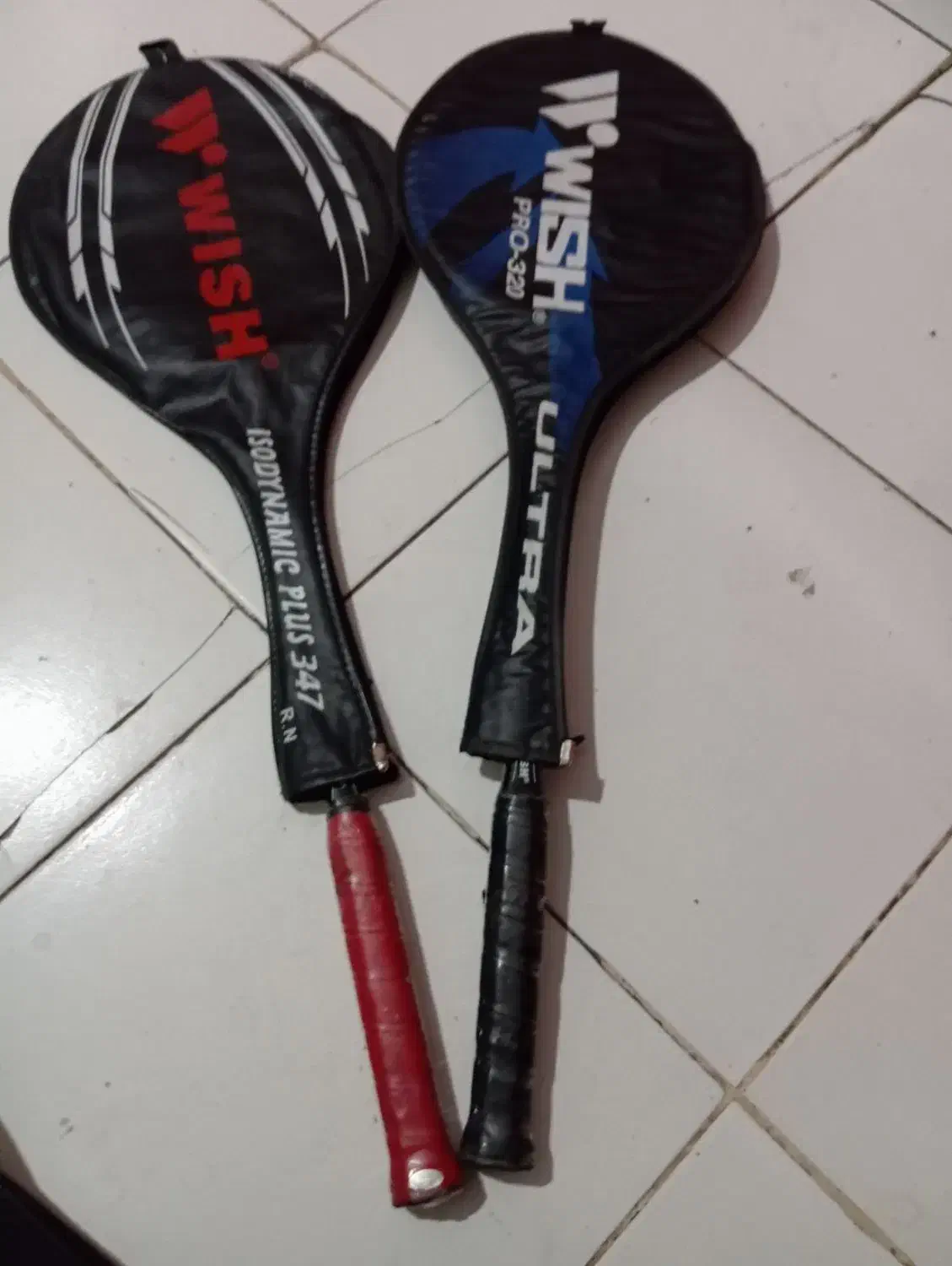 راکت تنیس اصل مارک آدیداس|ورزش‌های توپی|کرمان, |دیوار