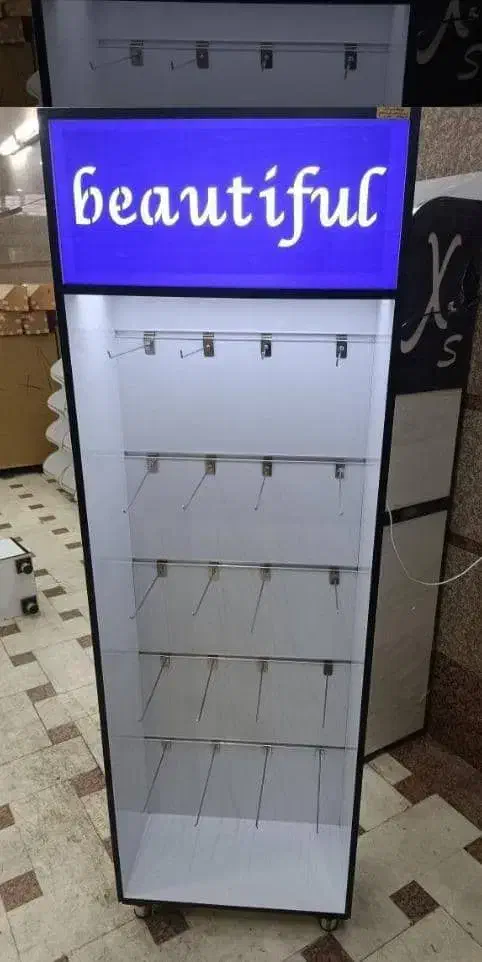 استند شاخک دار بدنه سفید استند پانچی قفسه|فروشگاه و مغازه|ورامین, ورامین|دیوار