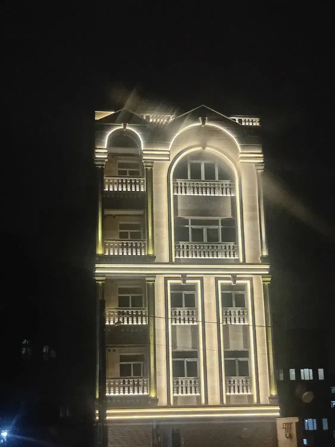 نیازمنده برشکار ماهر و نیمه ماهر هستم|استخدام معماری، عمران و ساختمانی|اردبیل, |دیوار