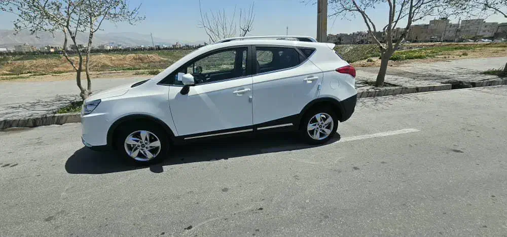 S3 402 خشک|خودرو سواری و وانت|شیراز, آبیاری|دیوار